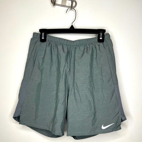 Nike dri-fit Mens Shorts - Picture 1 of 3